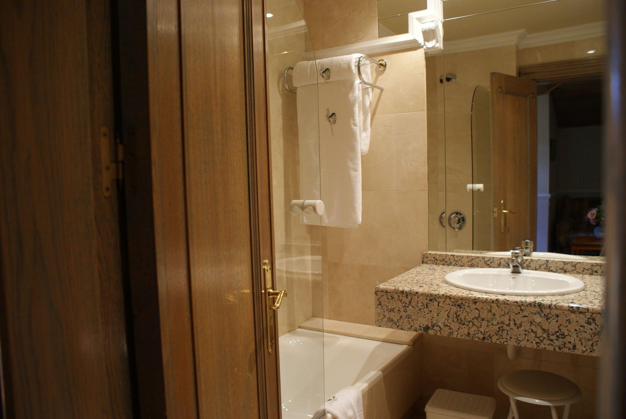 My Rooms City Hotel Camino De Santiago Los Tomillares Екстер'єр фото
