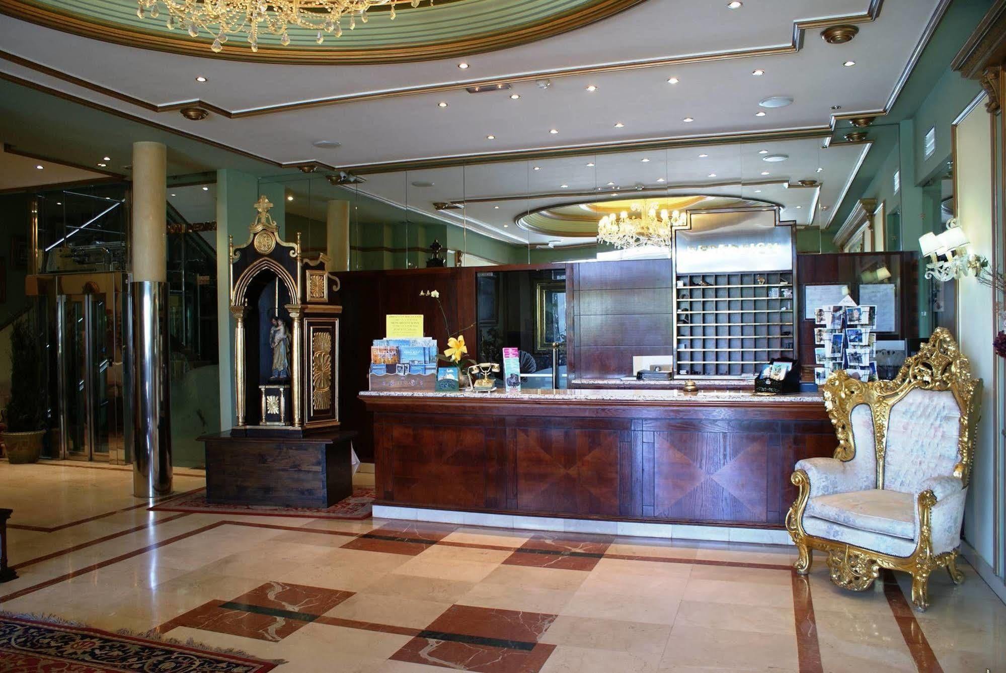My Rooms City Hotel Camino De Santiago Los Tomillares Екстер'єр фото